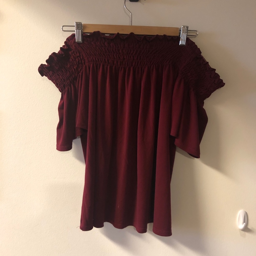 Rouched off the shoulder top